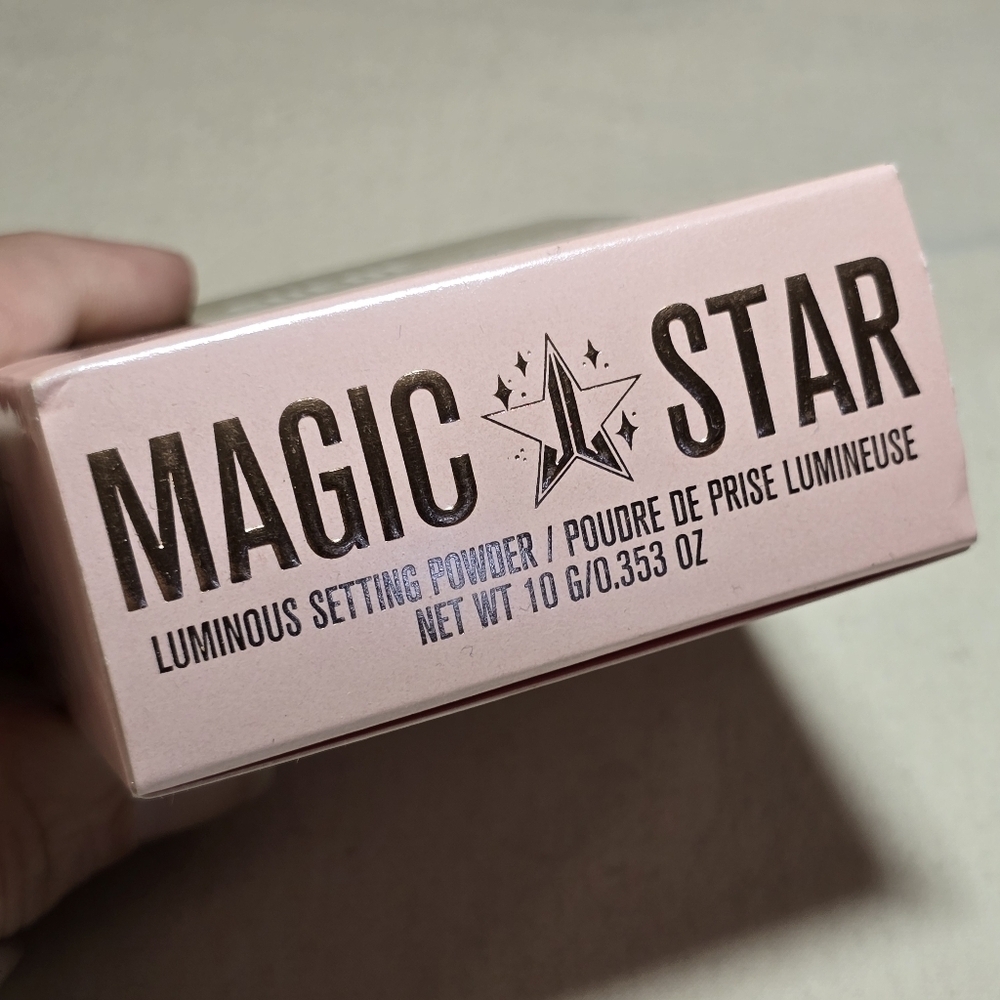 BNIB Jeffree Starr Magic Star Suede Luminous Loose Setting Powder Blurring